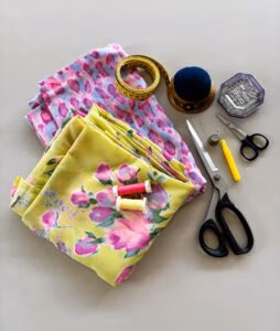Kleurrijke stoffen voor kleding en creatieve naaiprojecten